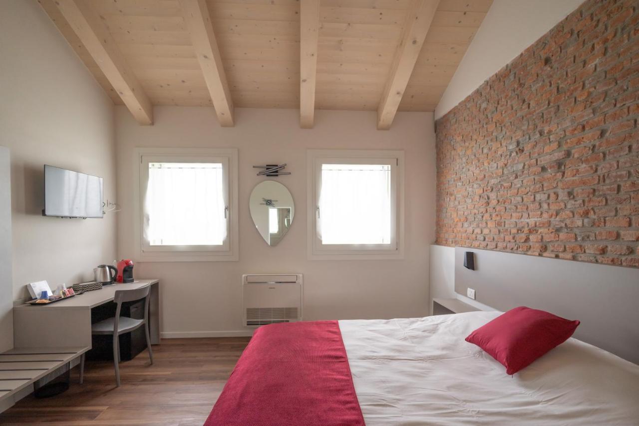 Ca Mia Rododendro & Mughetto Rooms Vicenza Exterior photo